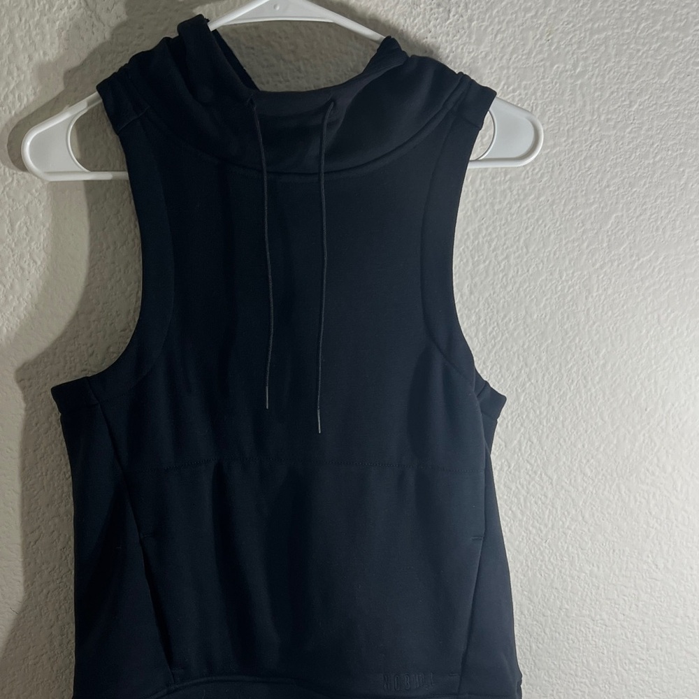 Nobull Microplush Sleeveless Hoodie Stretch Fleece Pullover front pockets Sz XS